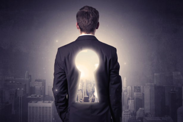 A prática de refletir continuamente permite que Alfredo Moreira Filho construa decisões mais ponderadas e eficazes na gestão.