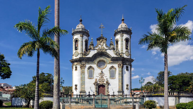 Jose Eduardo Oliveira e Silva reflete sobre São Francisco de Assis e a pobreza evangélica.