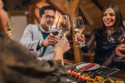 O Impacto das Bebidas Finas Regionais na Economia do Entretenimento e do Turismo Festivo